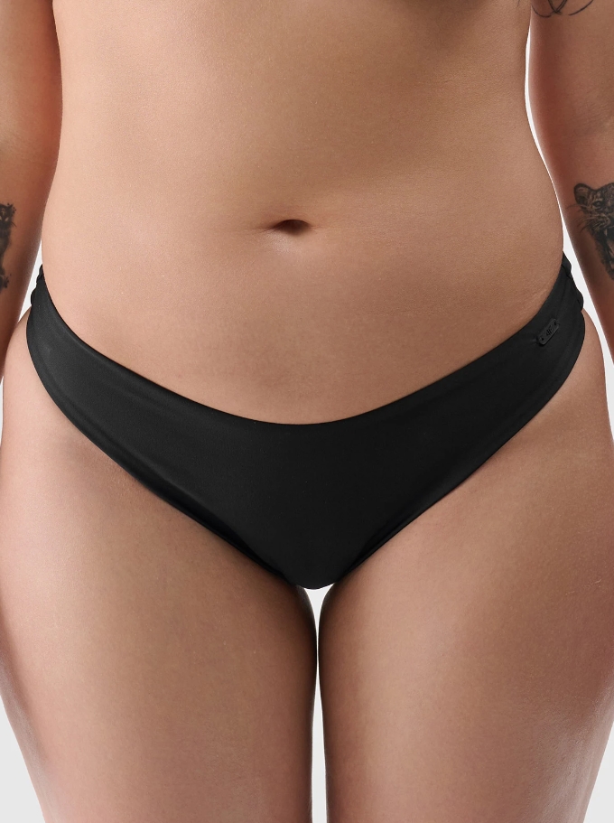 Slip de baie negru profund pentru femei cu talie joasa si uscare rapida 4F