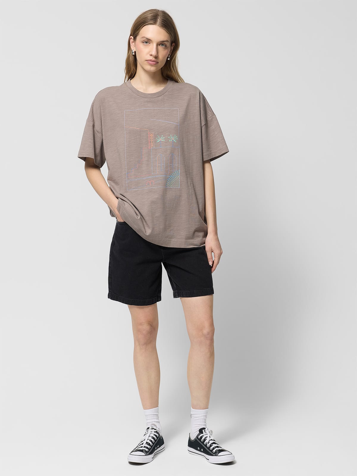 Tricou maro deschis pentru femei cu imprimeu grafic si croiala oversize OUTHORN