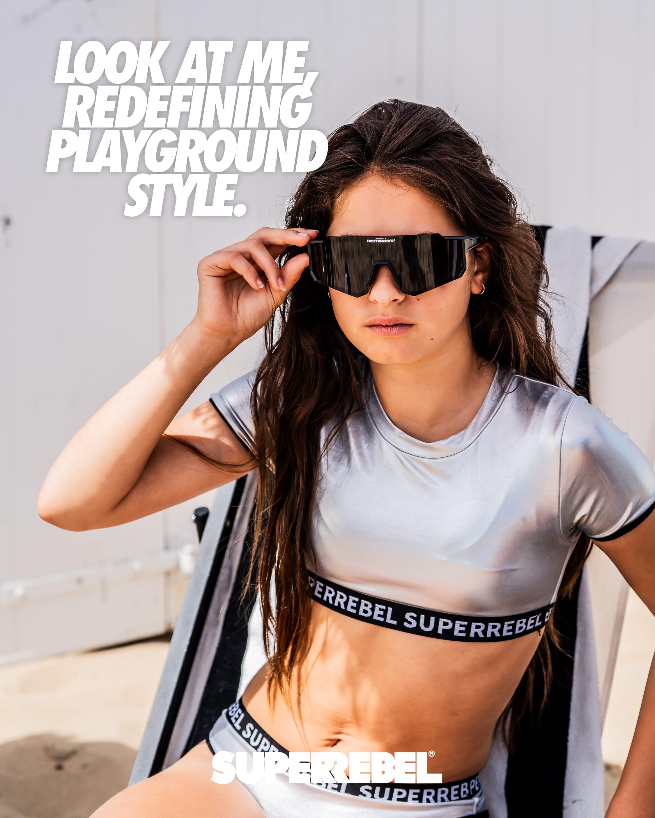 Crop top și Bikini fete argintiu metalizat cu mânecă scurtă, bandă elastică și protecție solară UPF 50+